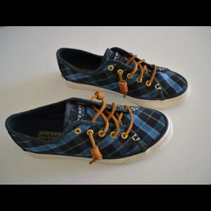 NWT Sperry top sider shoes!